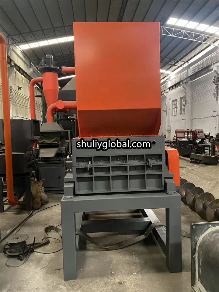 Broyeur à impact à haute vitesse